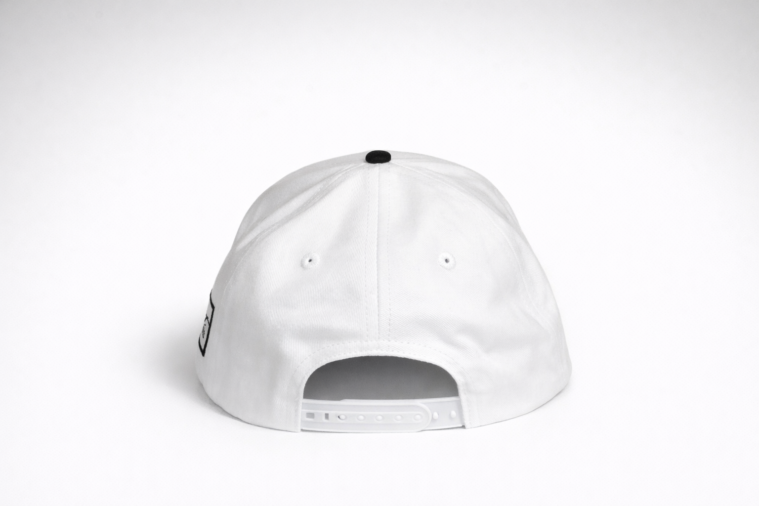 Mark 01 - White